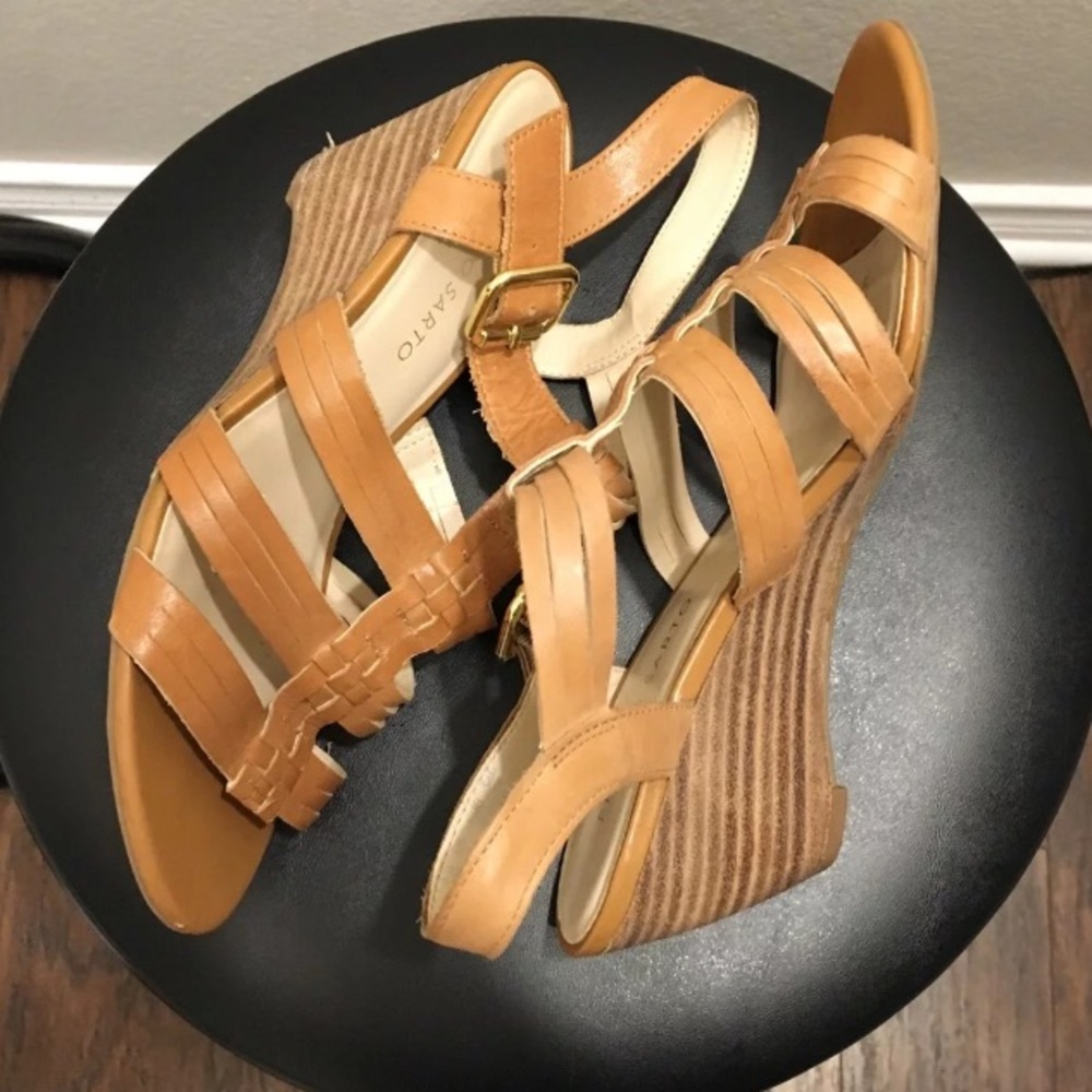 Tan Wedges